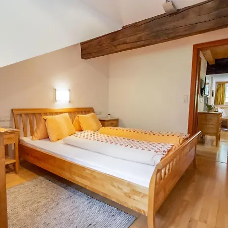 Apartamento Beim Holzschnitzer-2 By Interhome