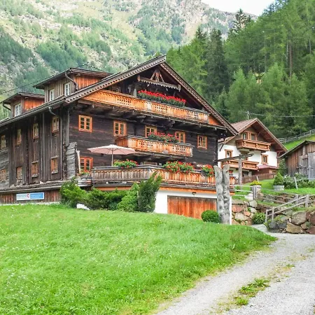 Apartman Beim Holzschnitzer-2 By Interhome