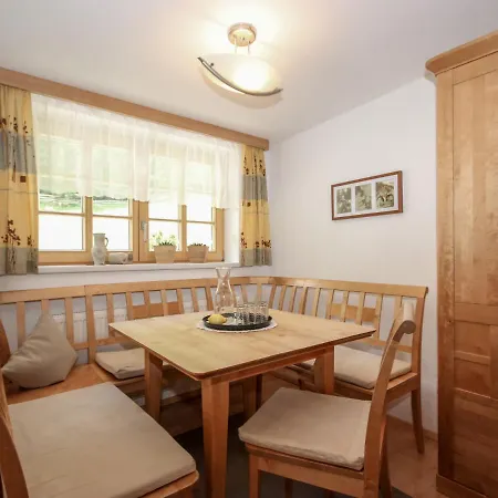 Beim Holzschnitzer-2 By Interhome Apartmán Sölden