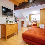 Apartament Beim Holzschnitzer-2 By Interhome