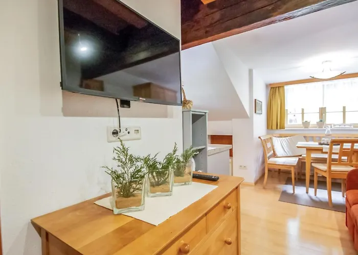 Beim Holzschnitzer-2 By Interhome *